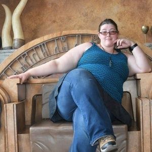 Meet your Posher, Amanda